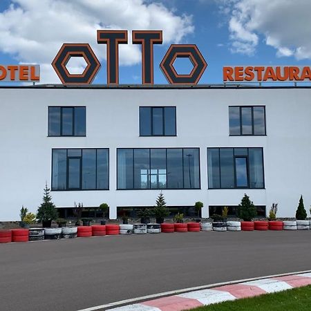 Otto Hotel-Restaurant Rivne Kültér fotó