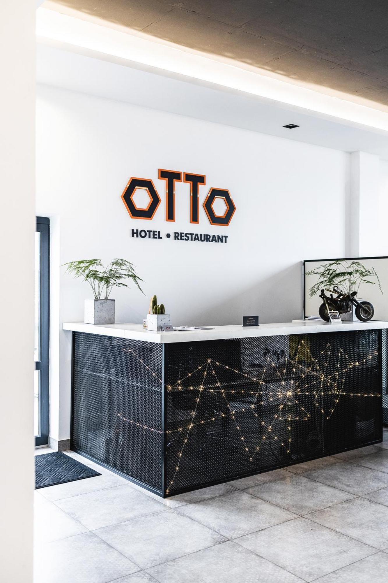 Otto Hotel-Restaurant Rivne Kültér fotó